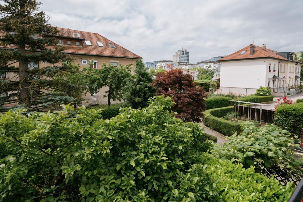 Ljubljana C17 4-Bedroom Private Row House With Garden And Parking Extérieur photo